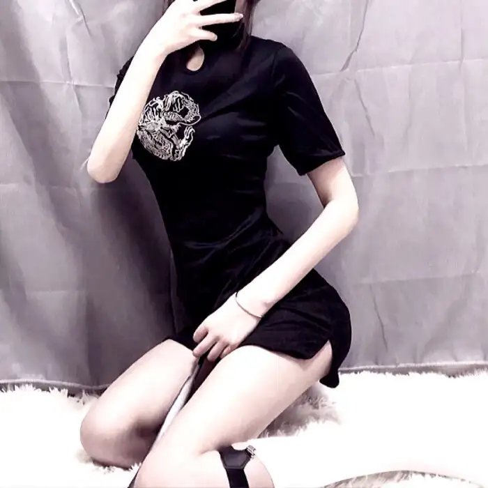 墙里的秘密